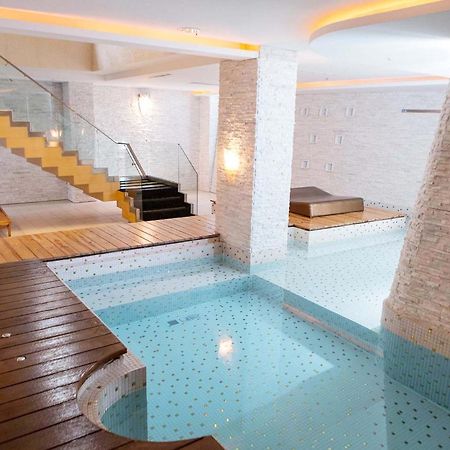 All-Ur Boutique Motel - Taichung Branch Екстер'єр фото