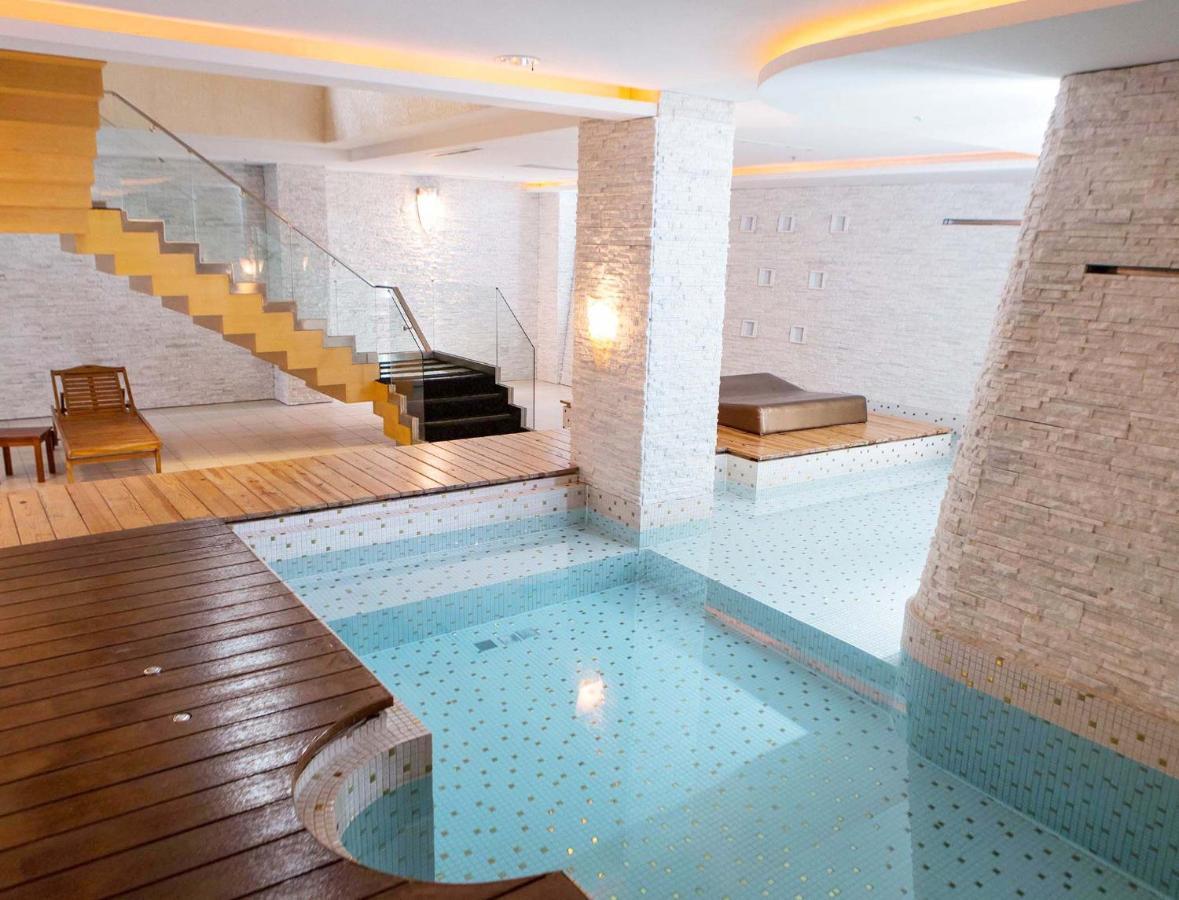 All-Ur Boutique Motel - Taichung Branch Екстер'єр фото