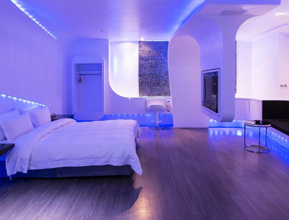 All-Ur Boutique Motel - Taichung Branch Екстер'єр фото