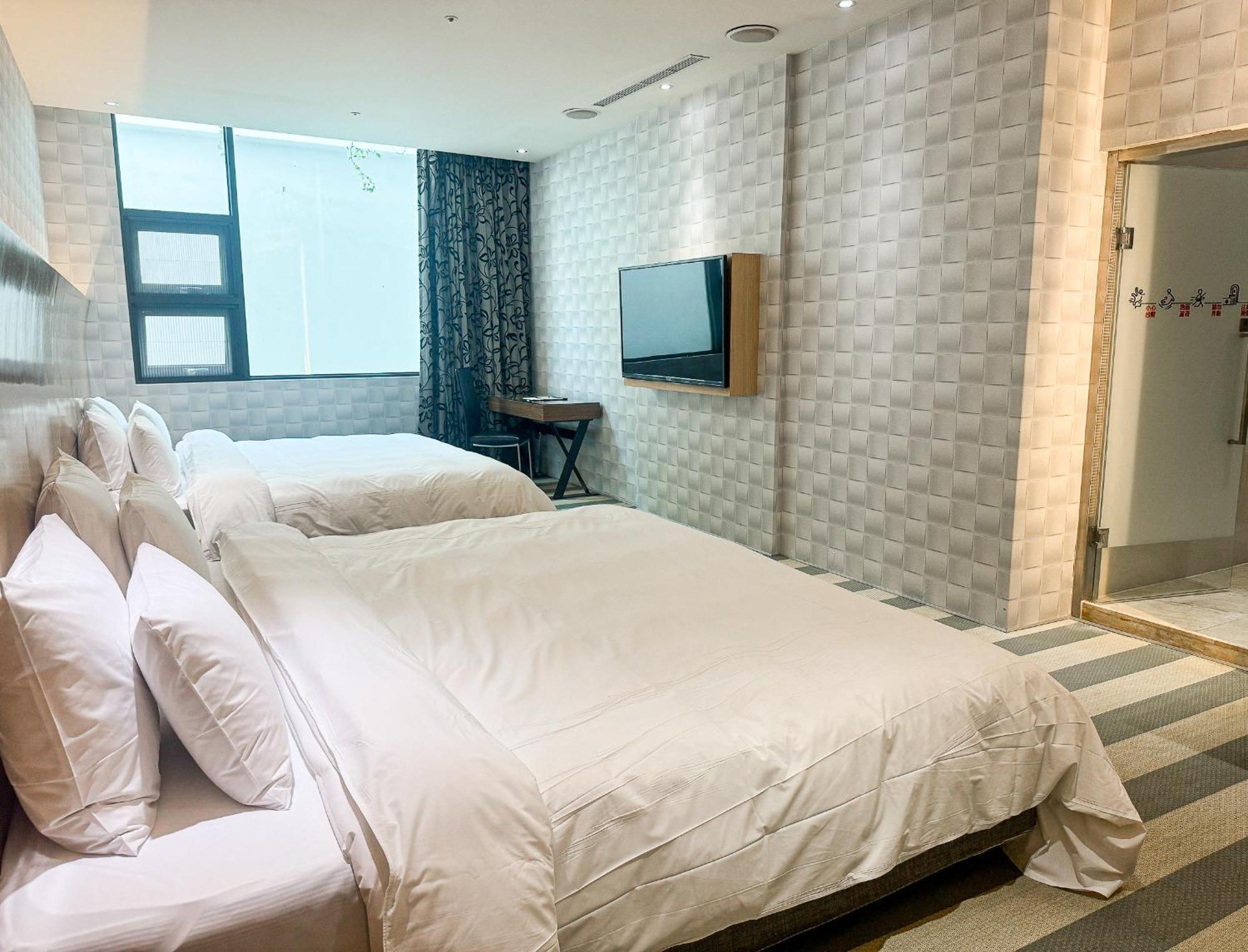 All-Ur Boutique Motel - Taichung Branch Екстер'єр фото