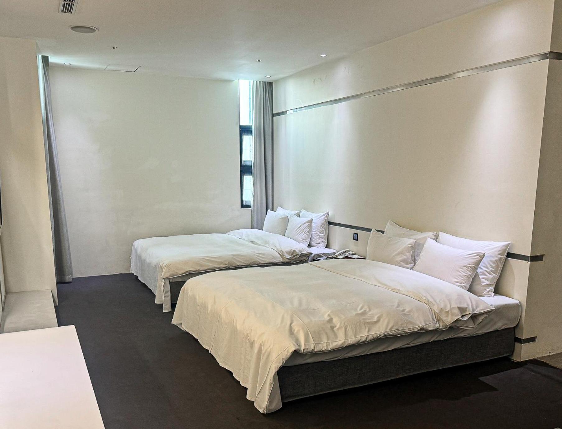 All-Ur Boutique Motel - Taichung Branch Екстер'єр фото