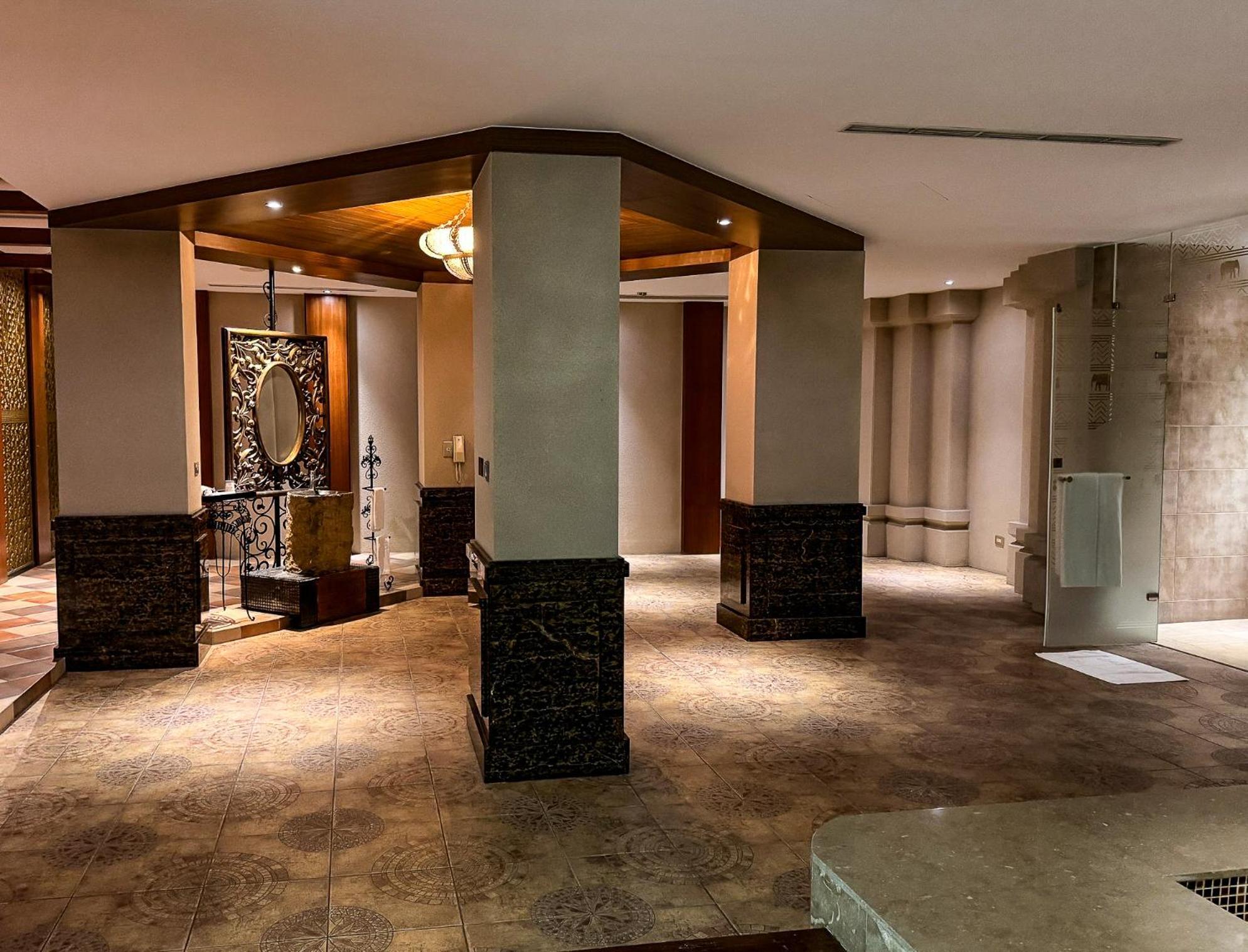 All-Ur Boutique Motel - Taichung Branch Екстер'єр фото