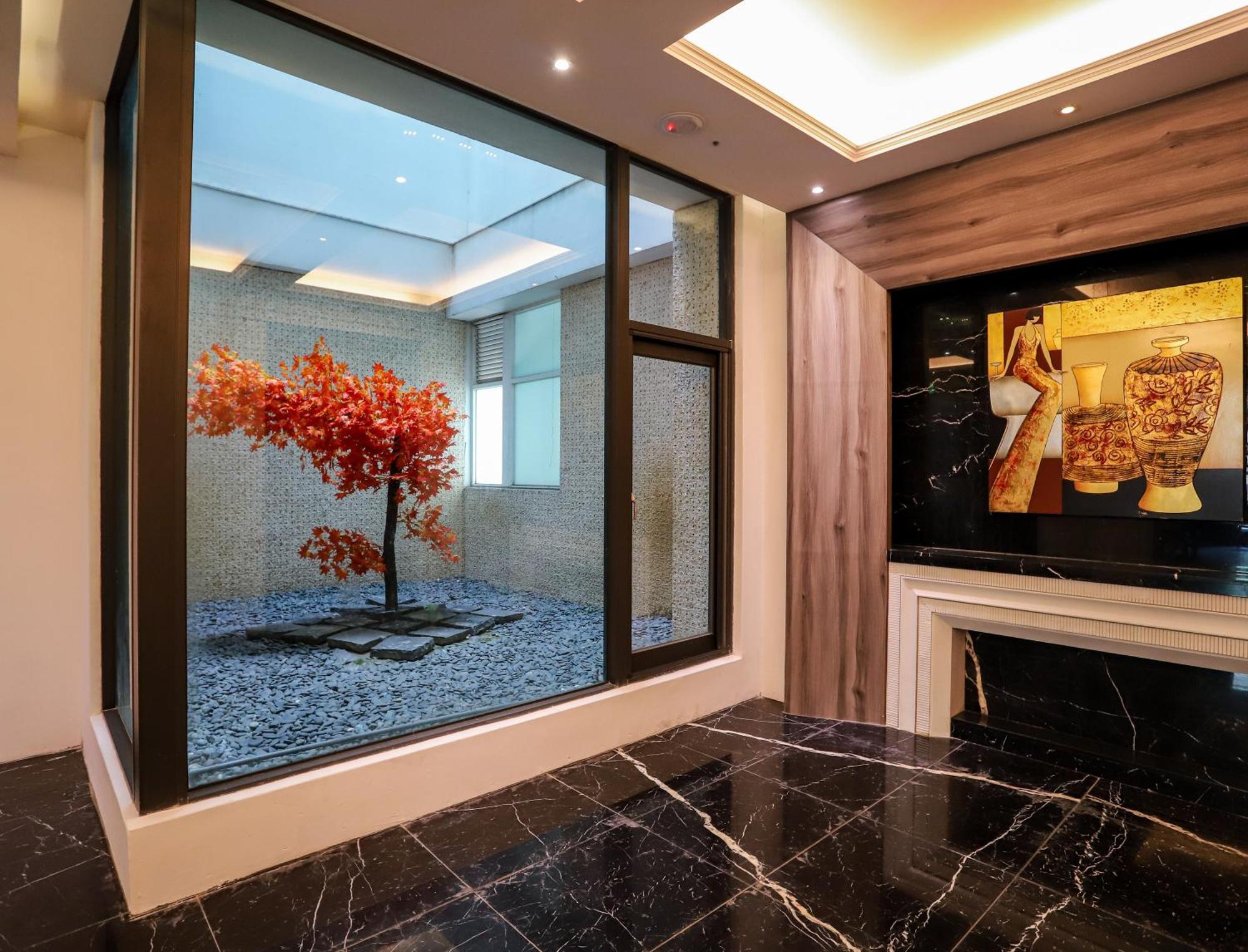 All-Ur Boutique Motel - Taichung Branch Екстер'єр фото