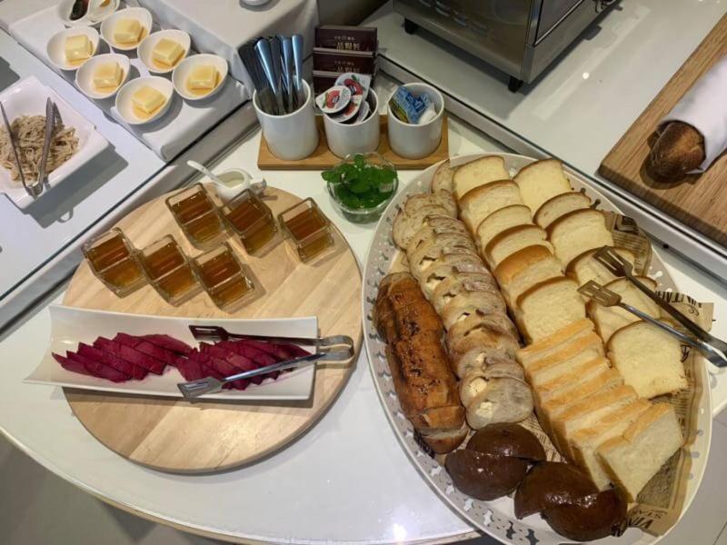 All-Ur Boutique Motel - Taichung Branch Екстер'єр фото
