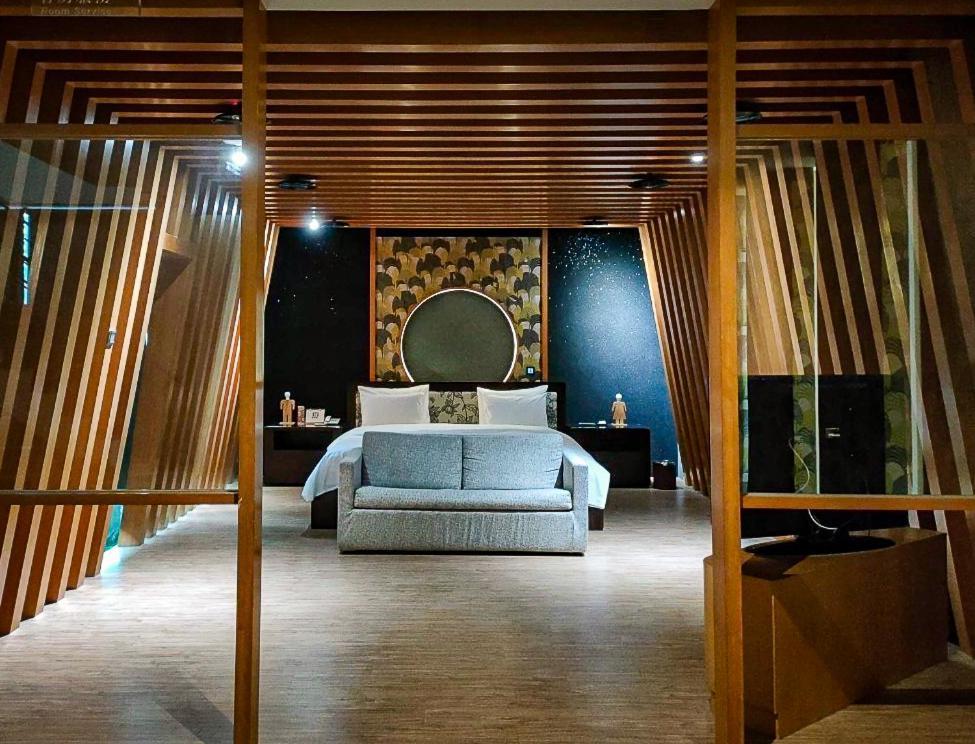 All-Ur Boutique Motel - Taichung Branch Екстер'єр фото