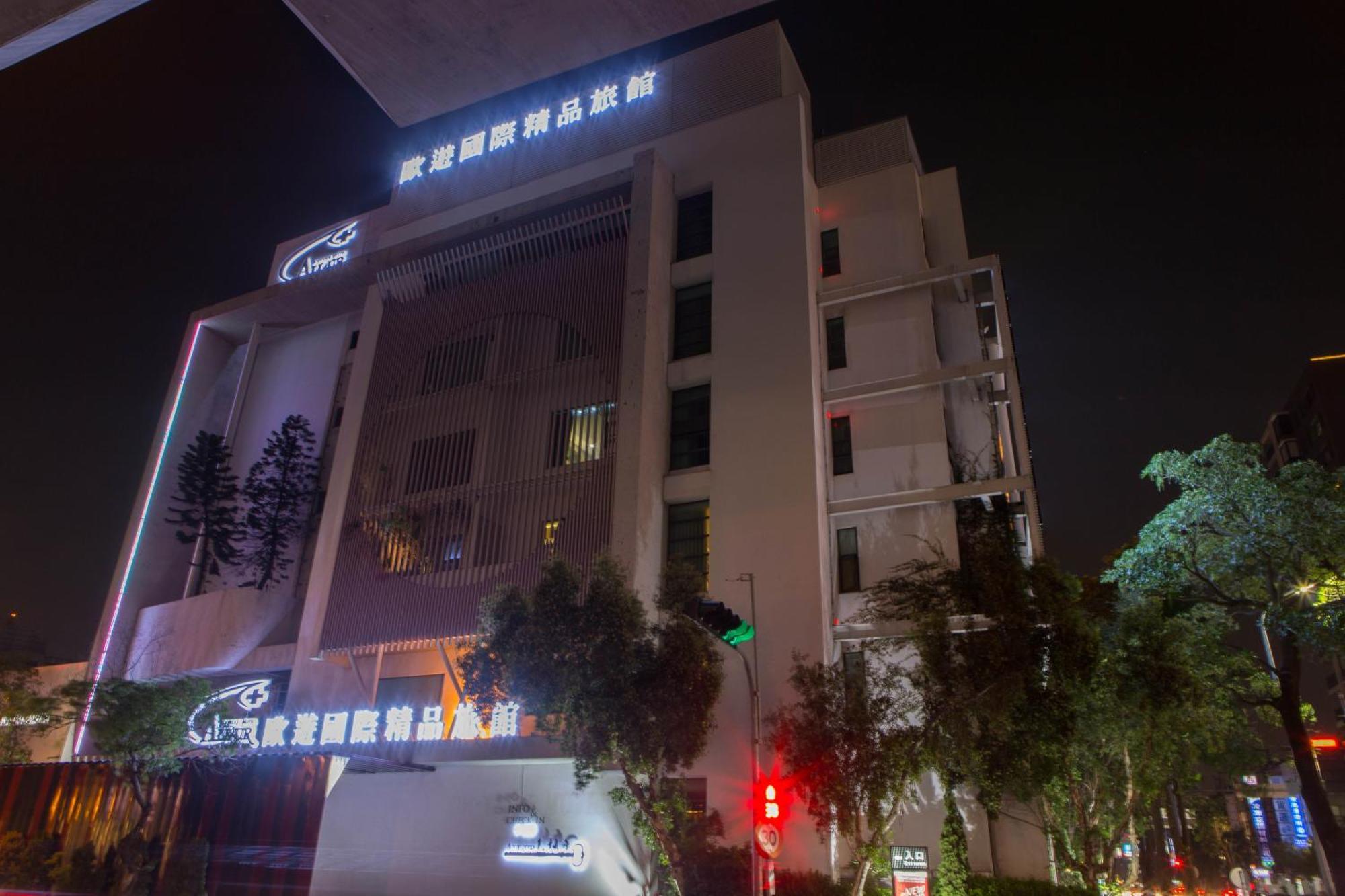 All-Ur Boutique Motel - Taichung Branch Екстер'єр фото